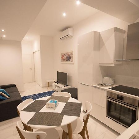 4 Bedroom Apartment Near Sliema Seafront Bagian luar foto