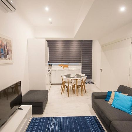 4 Bedroom Apartment Near Sliema Seafront Bagian luar foto