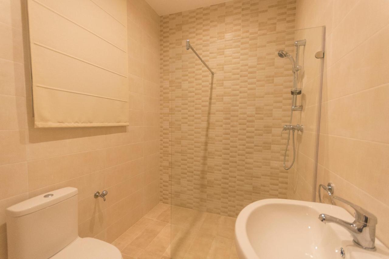4 Bedroom Apartment Near Sliema Seafront Bagian luar foto